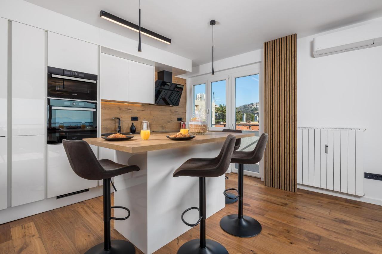 Appartement Aenei Delux à Rijeka Extérieur photo