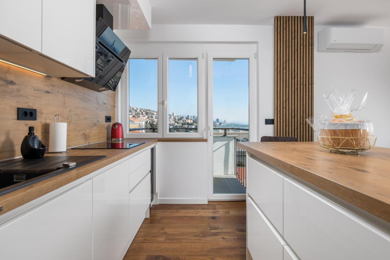 Appartement Aenei Delux à Rijeka Extérieur photo