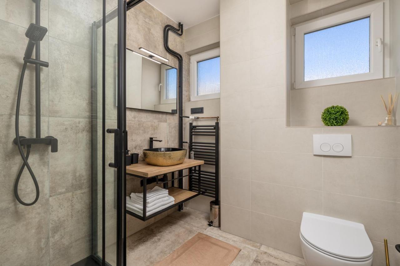 Appartement Aenei Delux à Rijeka Extérieur photo